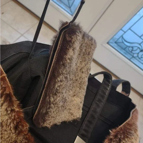 Chanel rabbit bag and wallet - Picture 5 of 7